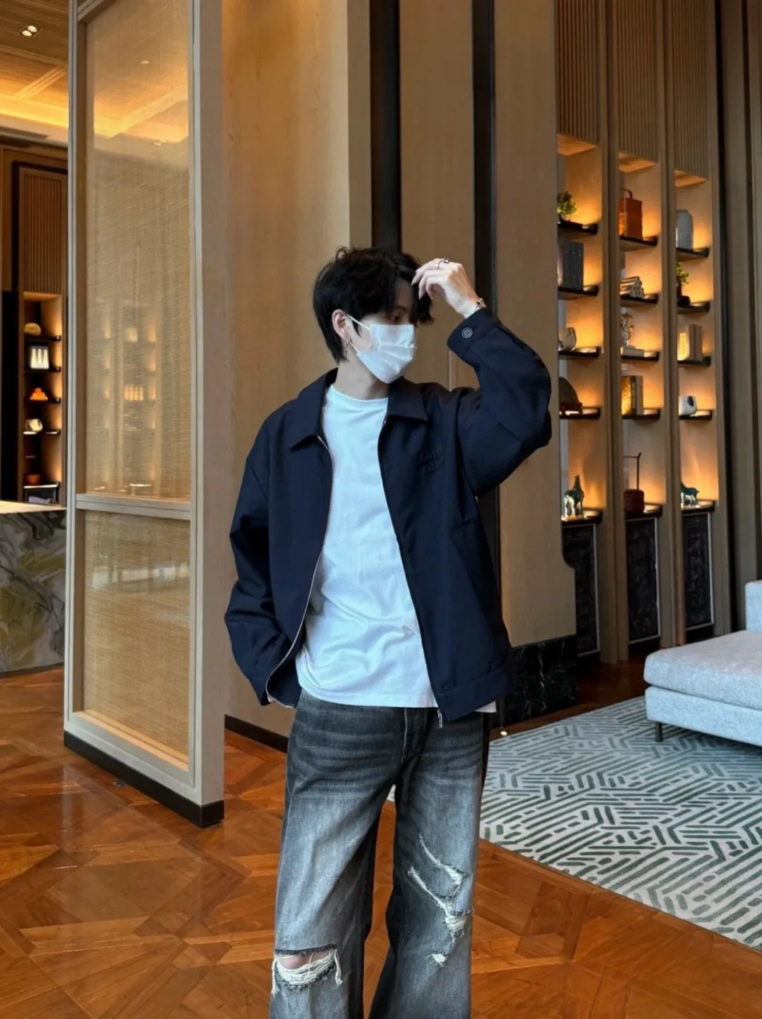 【Miumiu公式旗艦店】ミュウミュウ  シャツ ご好評に付き再入荷  250219
