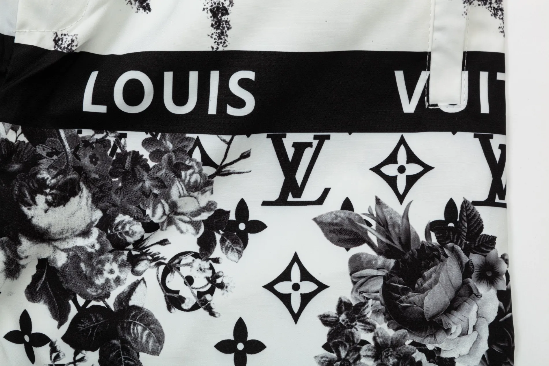 【LOUIS VUITTON  公式旗艦店】ルイヴィトン  ショートパンツご好評に付き再入荷 24613