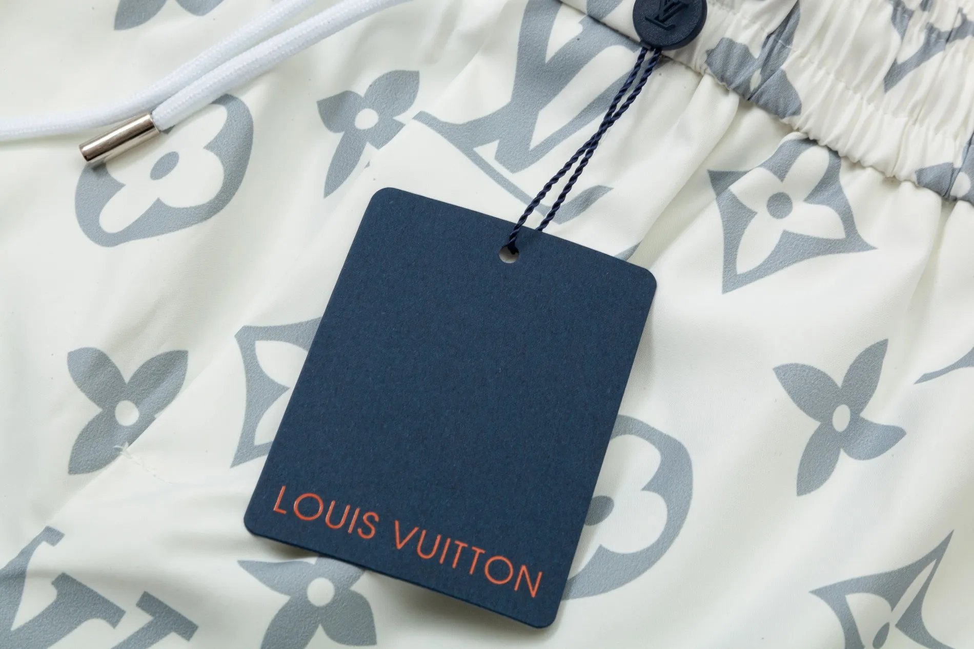 【LOUIS VUITTON  公式旗艦店】ルイヴィトン  ショートパンツご好評に付き再入荷 24613