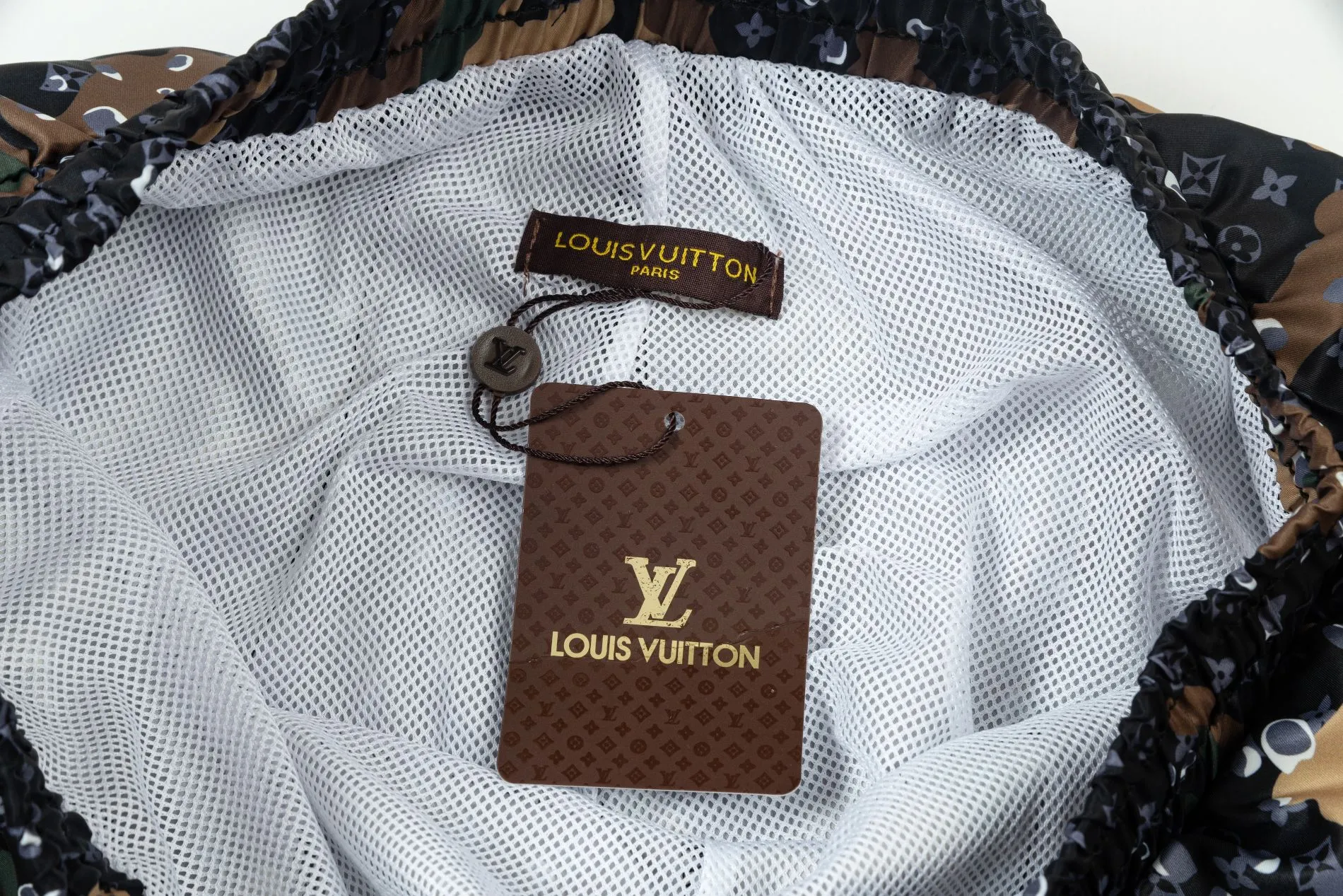 【LOUIS VUITTON  公式旗艦店】ルイヴィトン  ショートパンツご好評に付き再入荷 24613