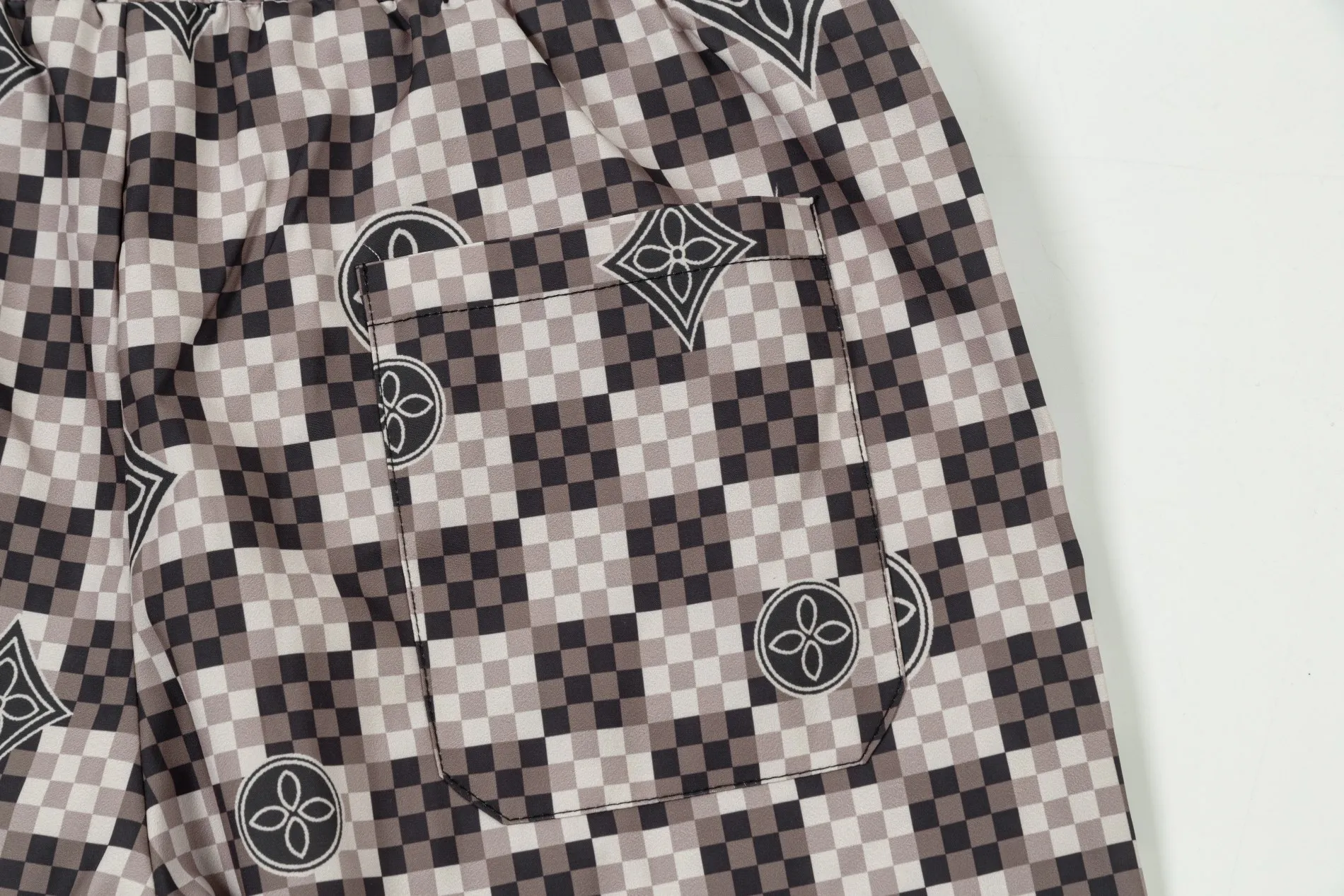 【LOUIS VUITTON  公式旗艦店】ルイヴィトン  ショートパンツ  ご好評に付き再入荷！