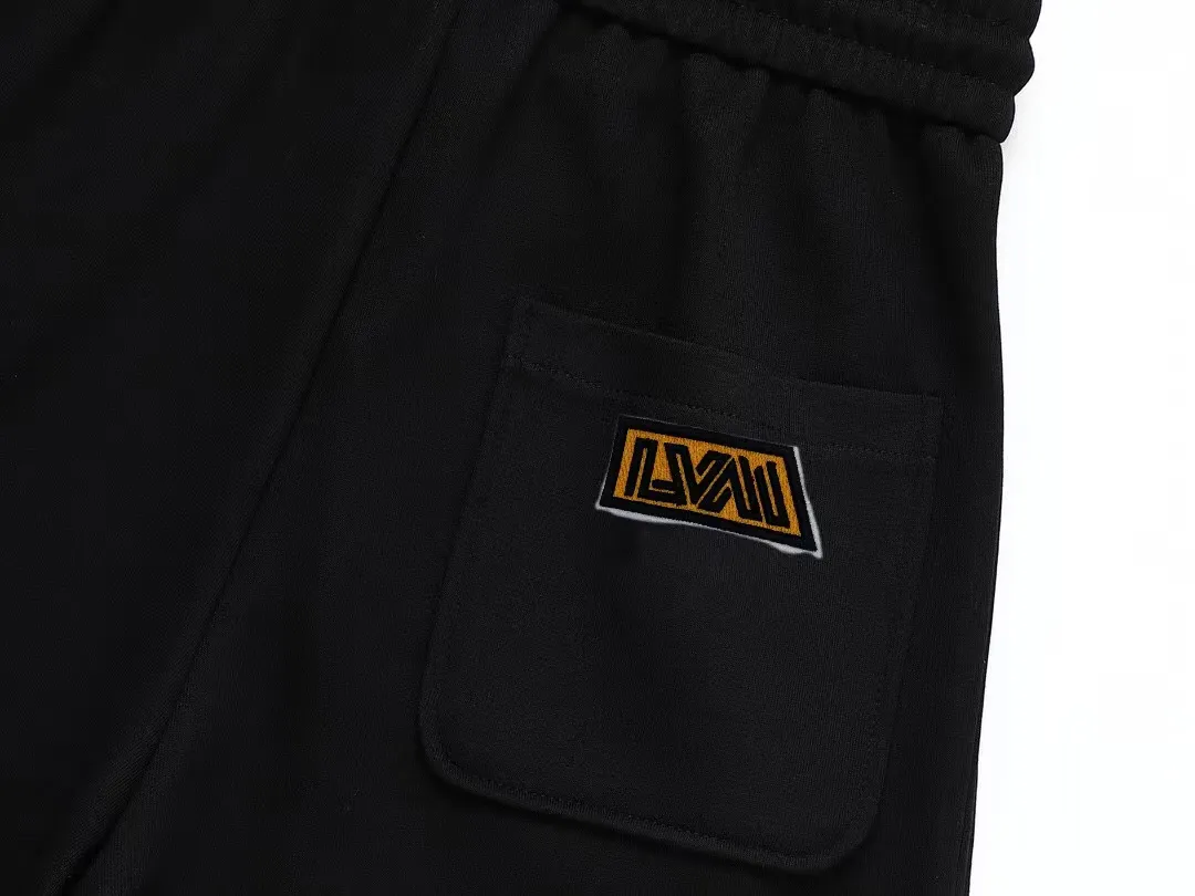 【LOUIS VUITTON  公式旗艦店】ルイヴィトン  ショートパンツ  ご好評に付き再入荷！