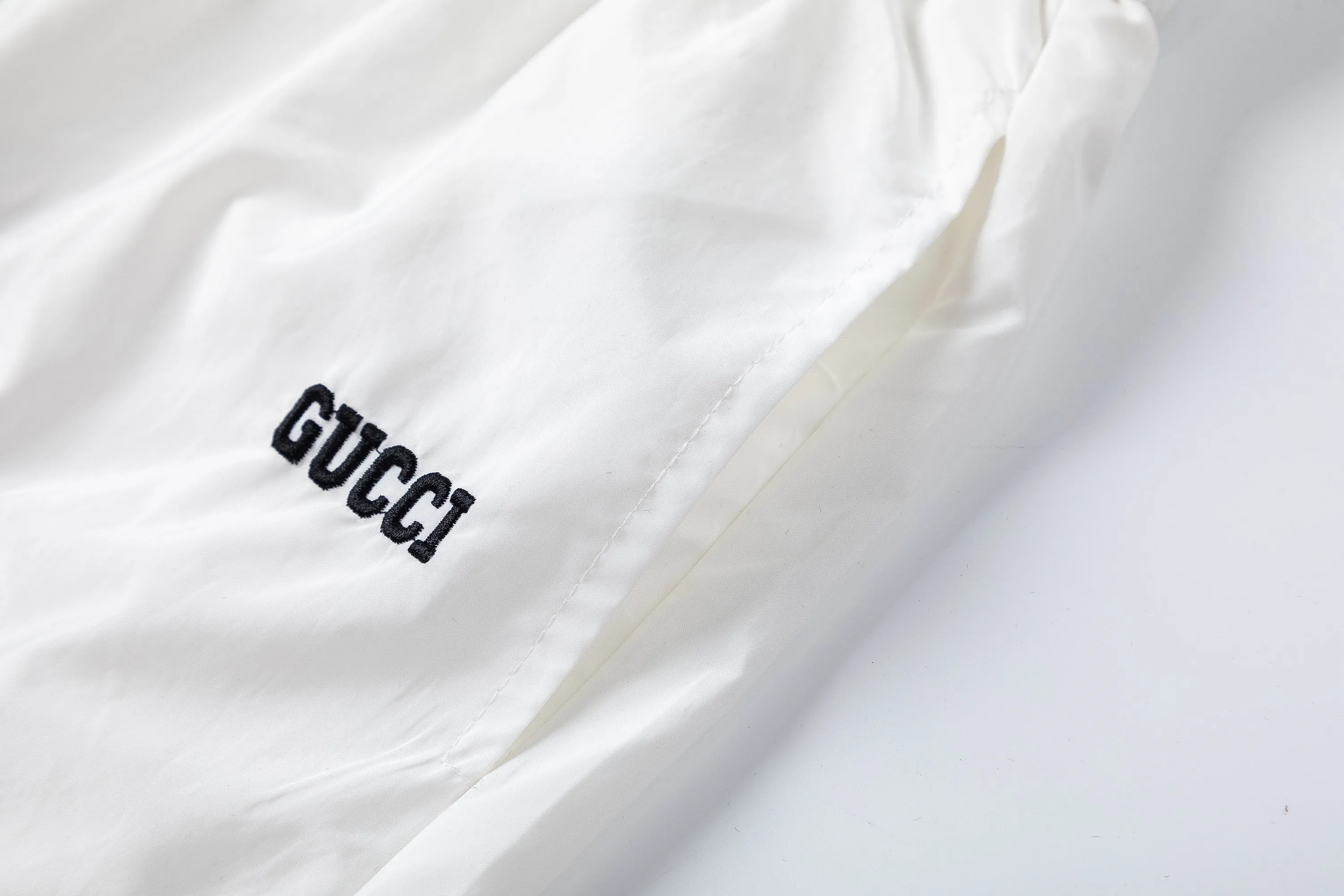 【GUCCI  公式旗艦店】グッチ  ショートパンツご好評に付き再入荷！250224