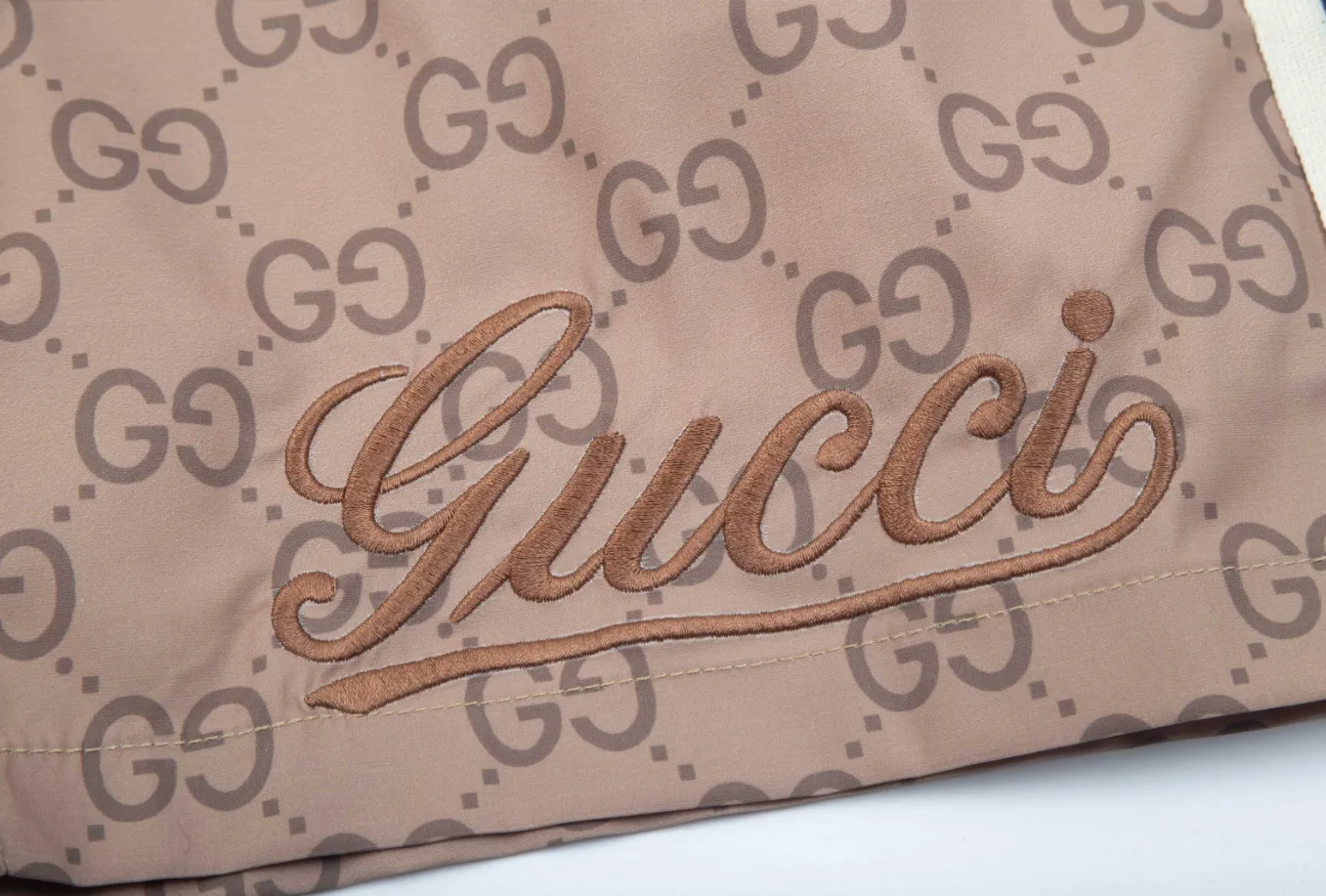 【GUCCI  公式旗艦店】グッチ ショートパンツご好評に付き再入荷！250224