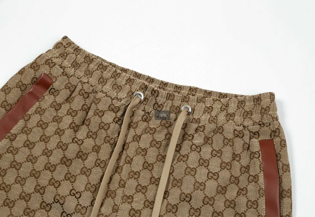 【GUCCI  公式旗艦店】グッチ  ショートパンツご好評に付き再入荷！250224