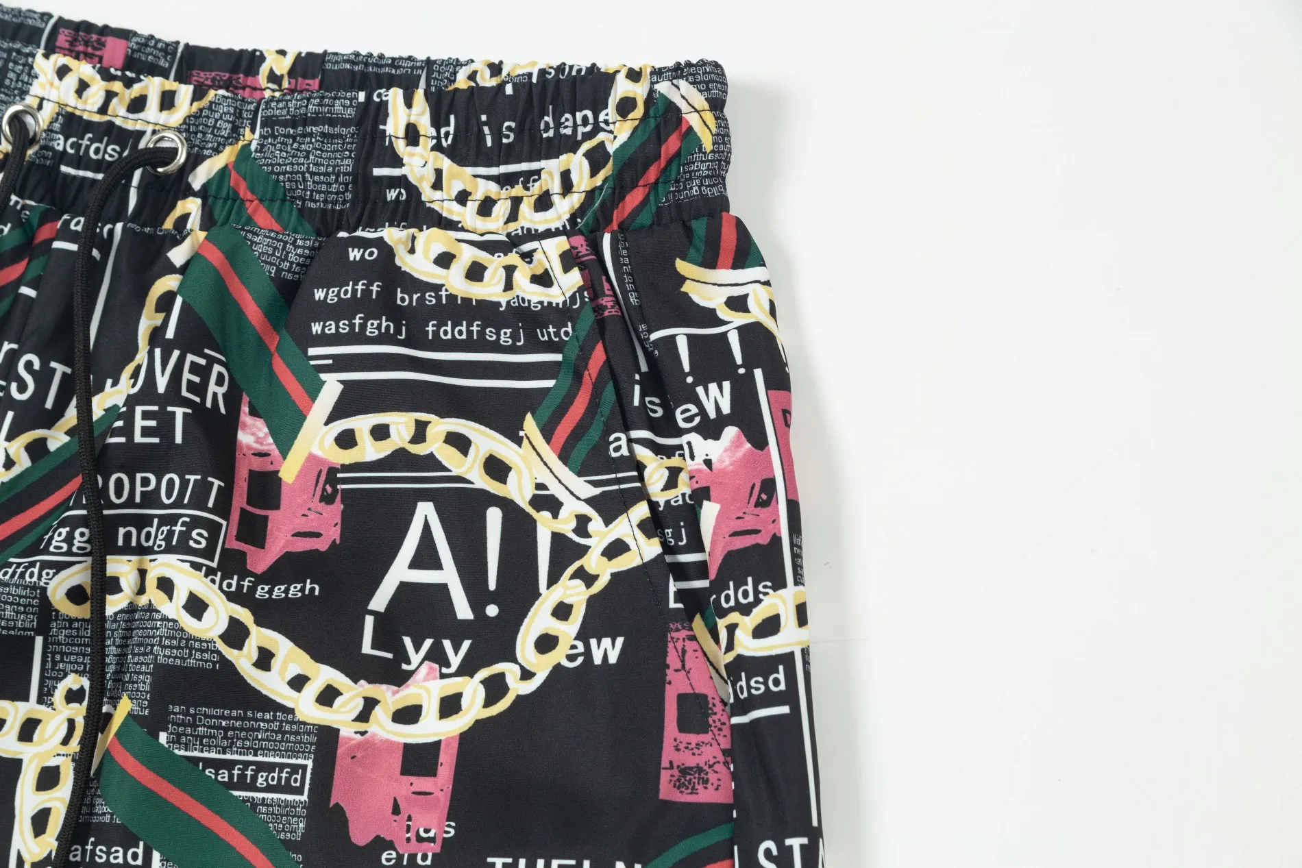 【GUCCI 公式旗艦店】グッチ  ショートパンツ  ご好評に付き再入荷！