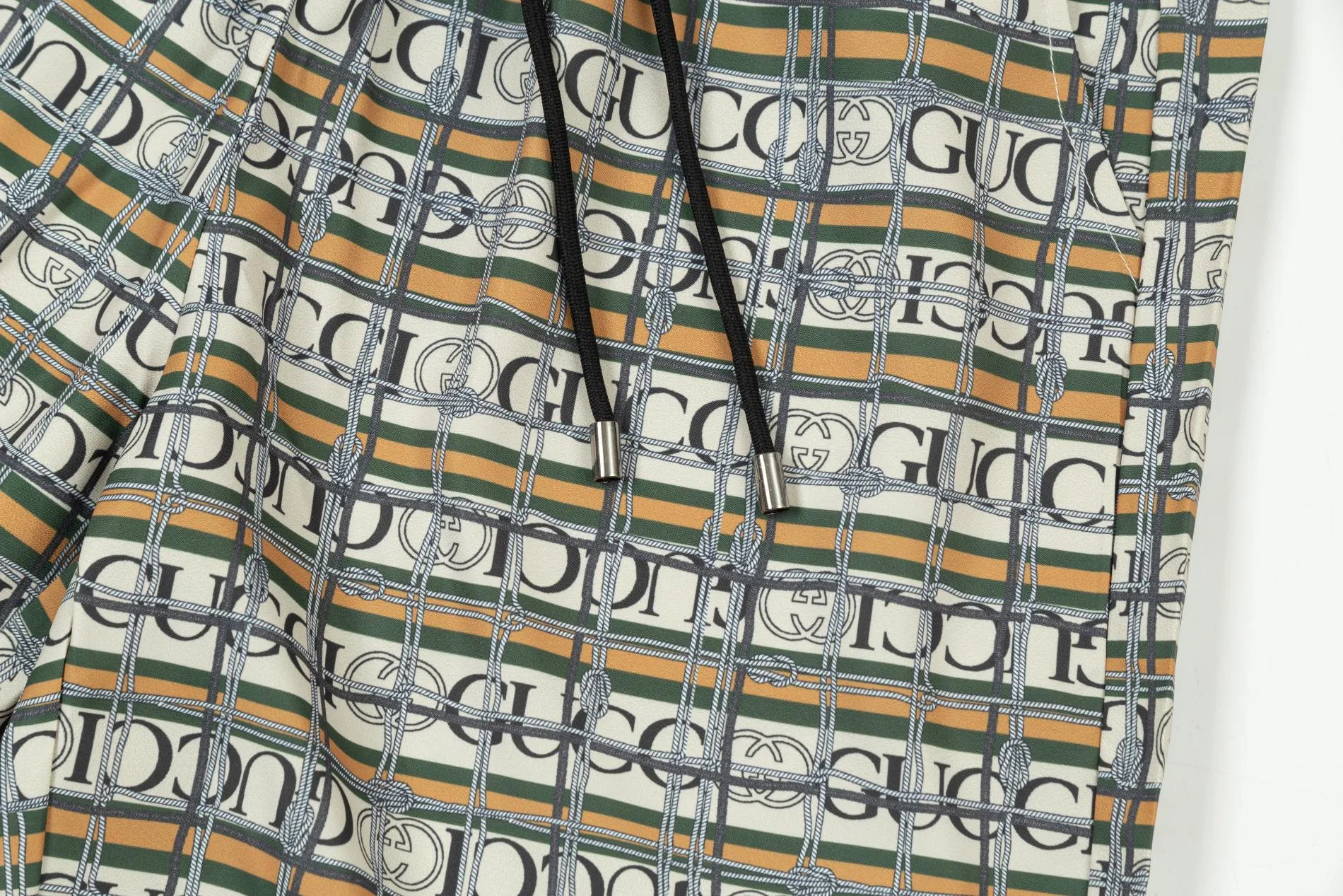 【GUCCI 公式旗艦店】グッチ  ショートパンツ  ご好評に付き再入荷！