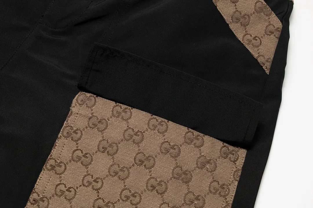 【GUCCI公式旗艦店】クッチ  ショートパンツ  ご好評に付き再入荷！