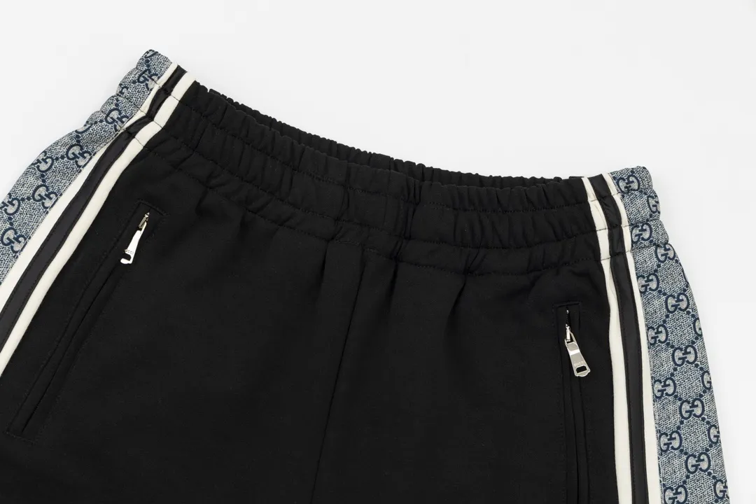 【GUCCI公式旗艦店】クッチ  ショートパンツ  ご好評に付き再入荷！