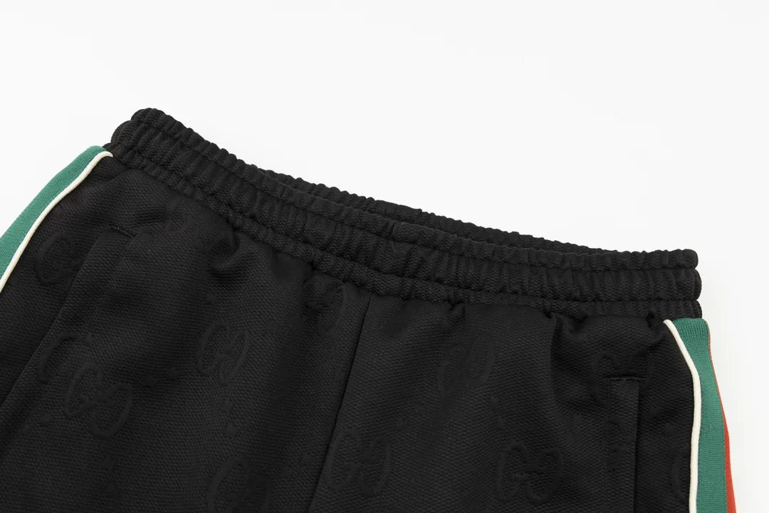 【GUCCI公式旗艦店】クッチ  ショートパンツ  ご好評に付き再入荷！
