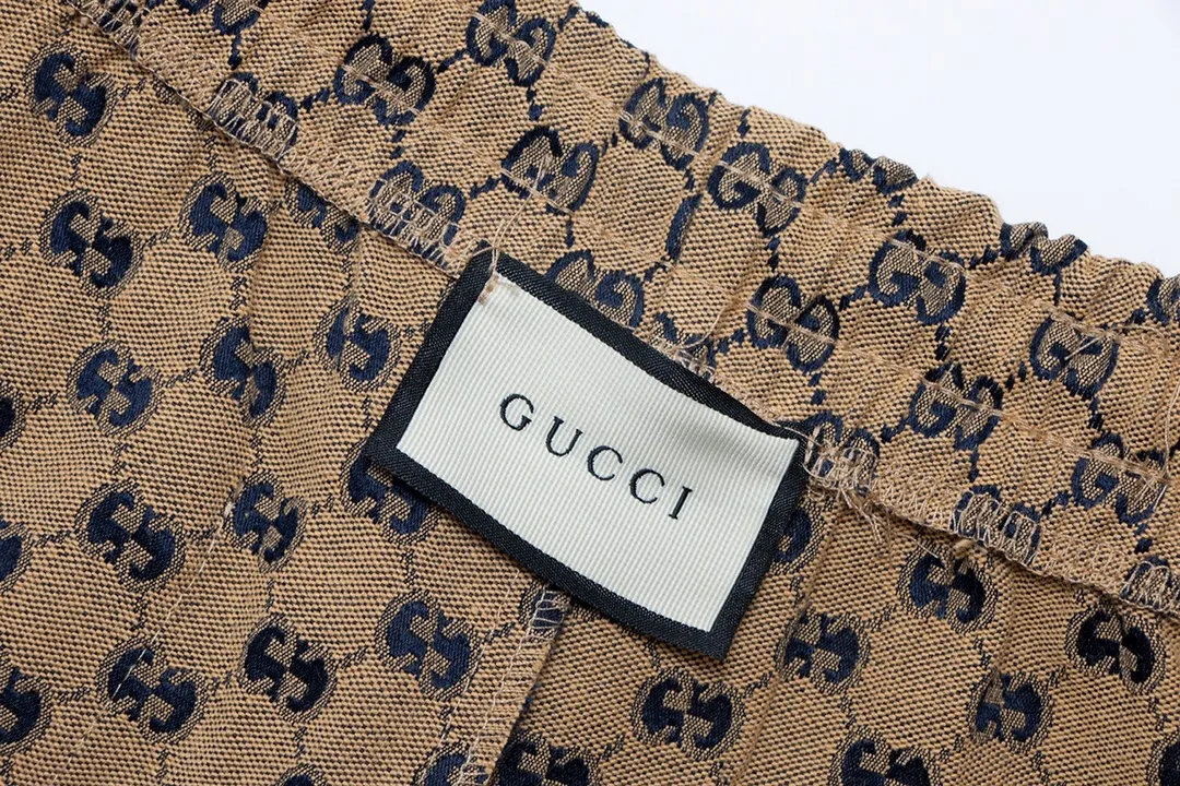 【GUCCI公式旗艦店】クッチ  ショートパンツ  ご好評に付き再入荷！