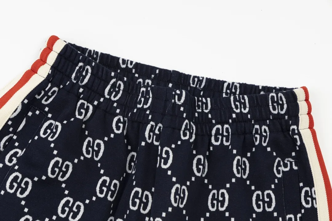 【GUCCI公式旗艦店】クッチ  ショートパンツ  ご好評に付き再入荷！