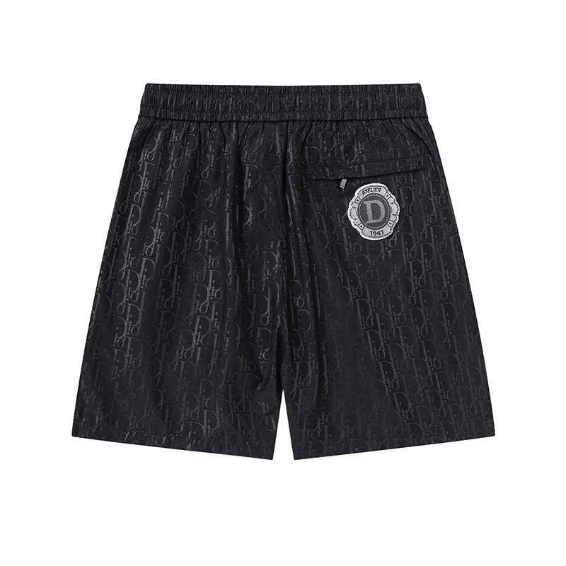 【DIOR  公式旗艦店】ディオール ショートパンツご好評に付き再入荷！250225
