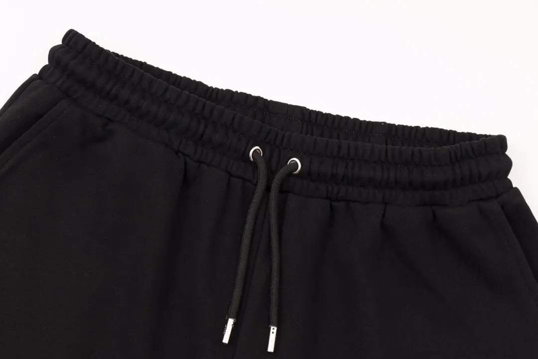 【DIOR  公式旗艦店】ディオール   ショートパンツ  ご好評に付き再入荷！