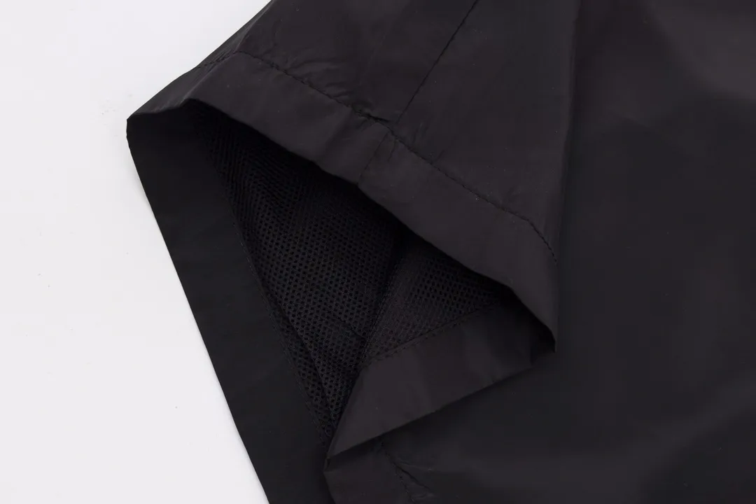 【DIOR  公式旗艦店】ディオール   ショートパンツ  ご好評に付き再入荷！