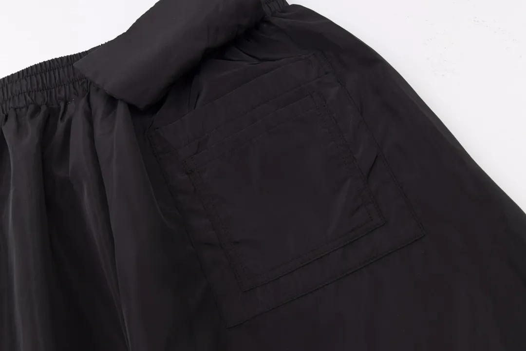 【DIOR  公式旗艦店】ディオール   ショートパンツ  ご好評に付き再入荷！