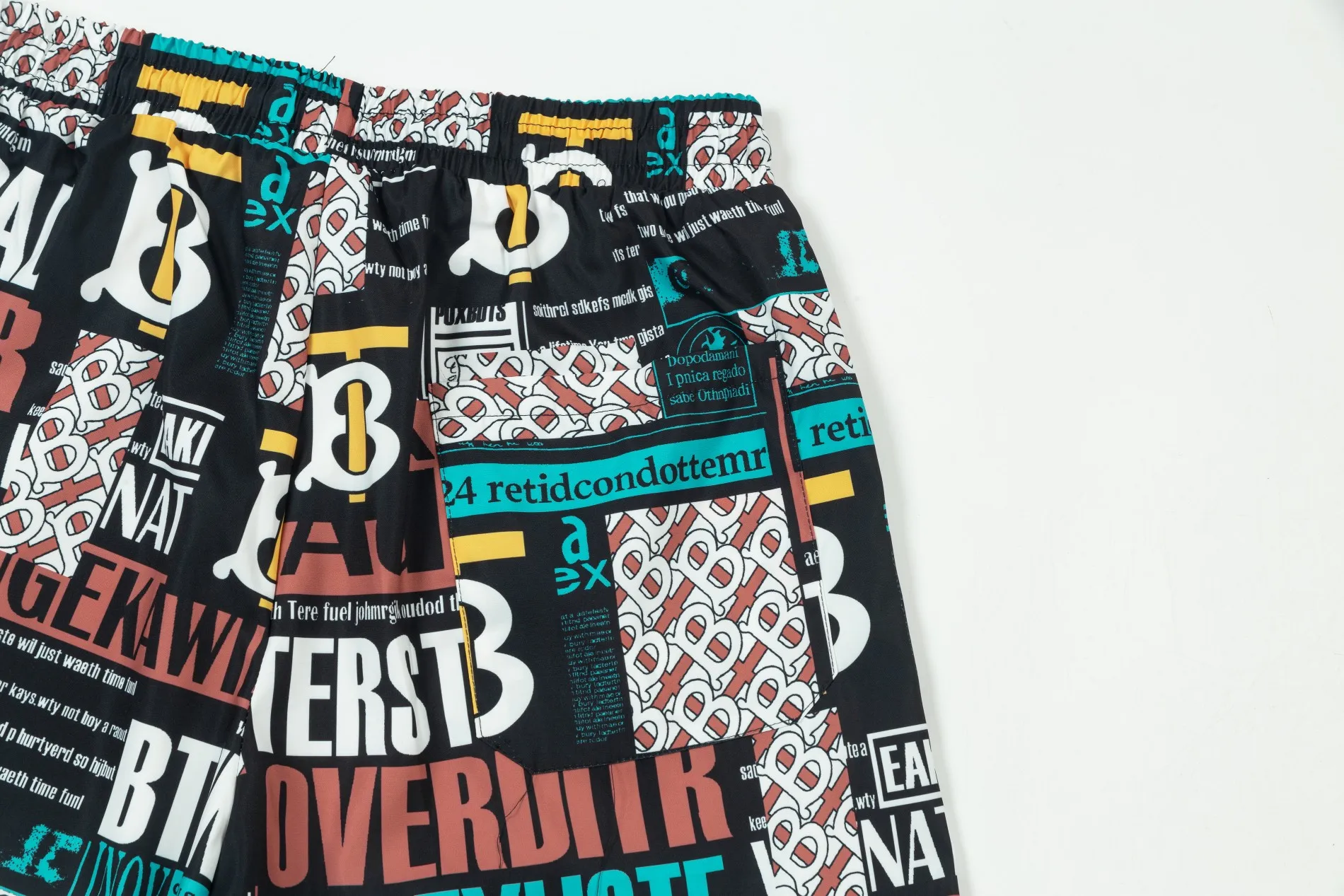 【BURBERRY  公式旗艦店】バーバリー  ショートパンツ  ご好評に付き再入荷！