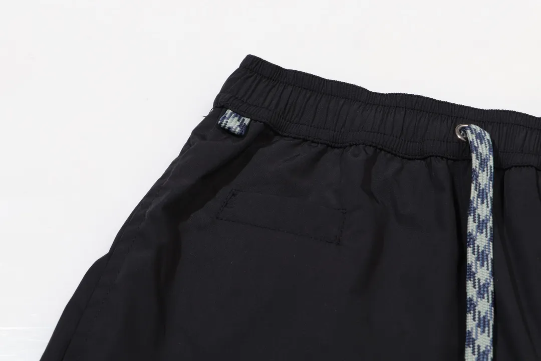 【BURBERRY  公式旗艦店】バーバリー ショートパンツご好評に付き再入荷！
