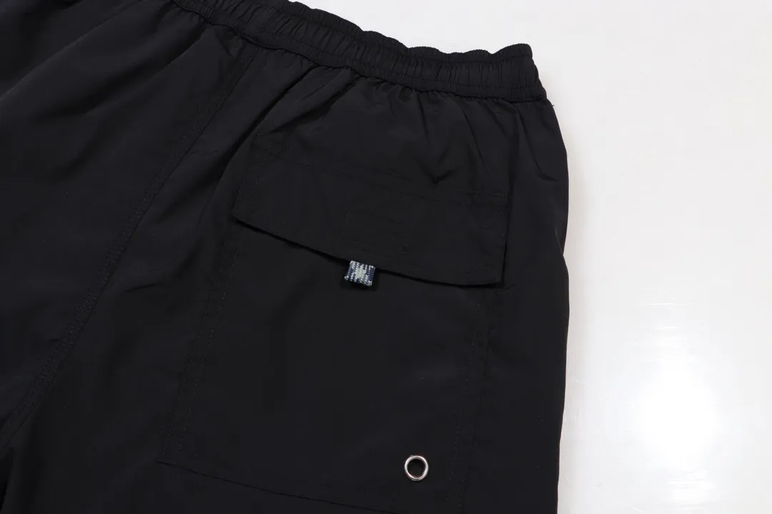 【BURBERRY  公式旗艦店】バーバリー ショートパンツご好評に付き再入荷！