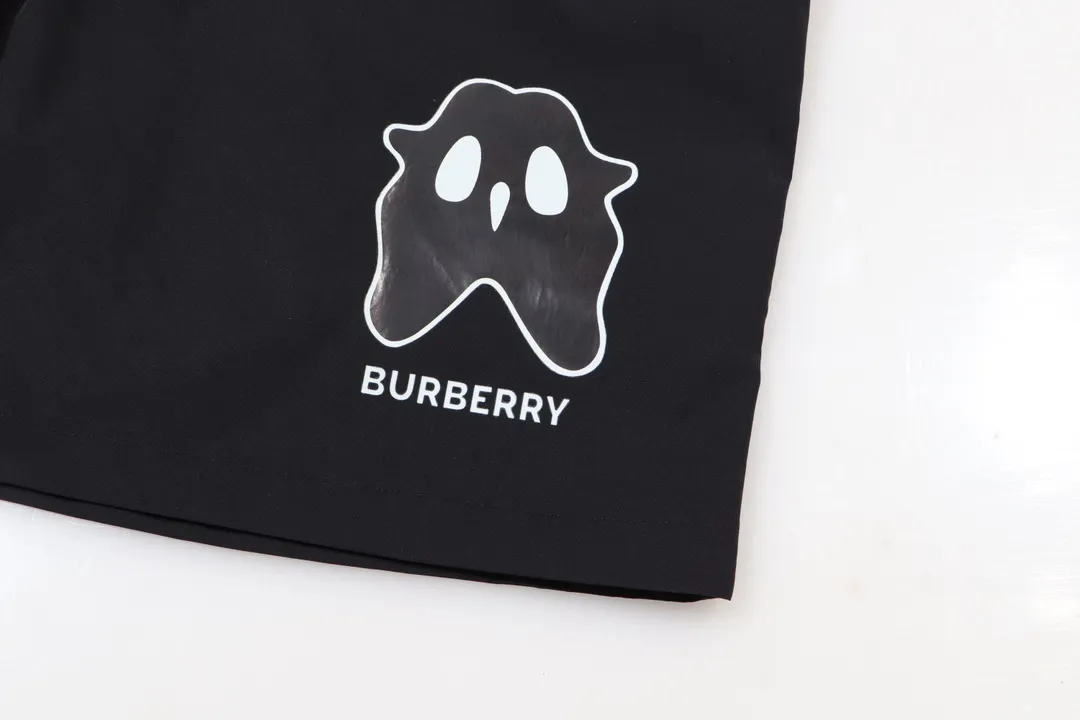 【BURBERRY  公式旗艦店】バーバリー ショートパンツご好評に付き再入荷！