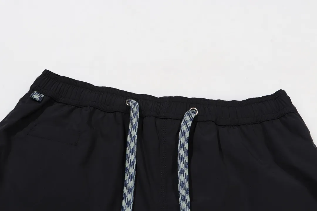 【BURBERRY  公式旗艦店】バーバリー ショートパンツご好評に付き再入荷！