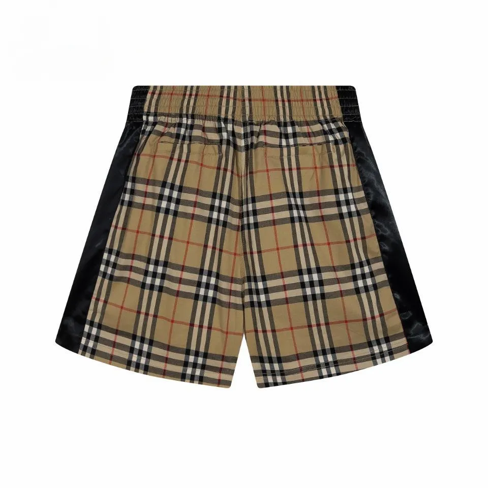 【BURBERRY  公式旗艦店】バーバリー  ショートパンツ  ご好評に付き再入荷！