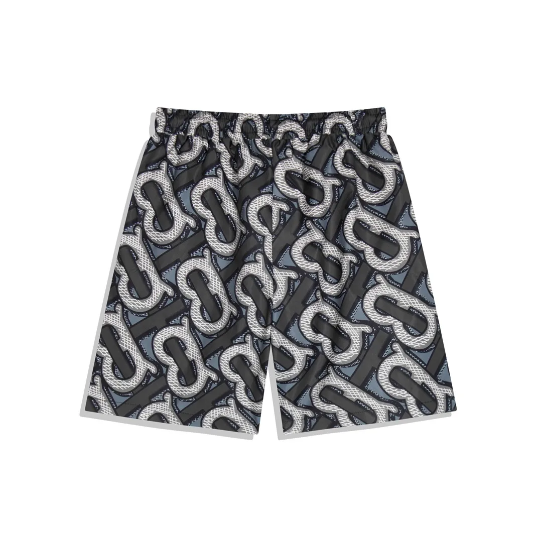 【BURBERRY  公式旗艦店】 バーバリー   ショートパンツ  ご好評に付き再入荷！
