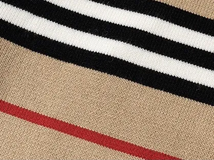 【BURBERRY  公式旗艦店】バーバリー  ショートパンツ  ご好評に付き再入荷！