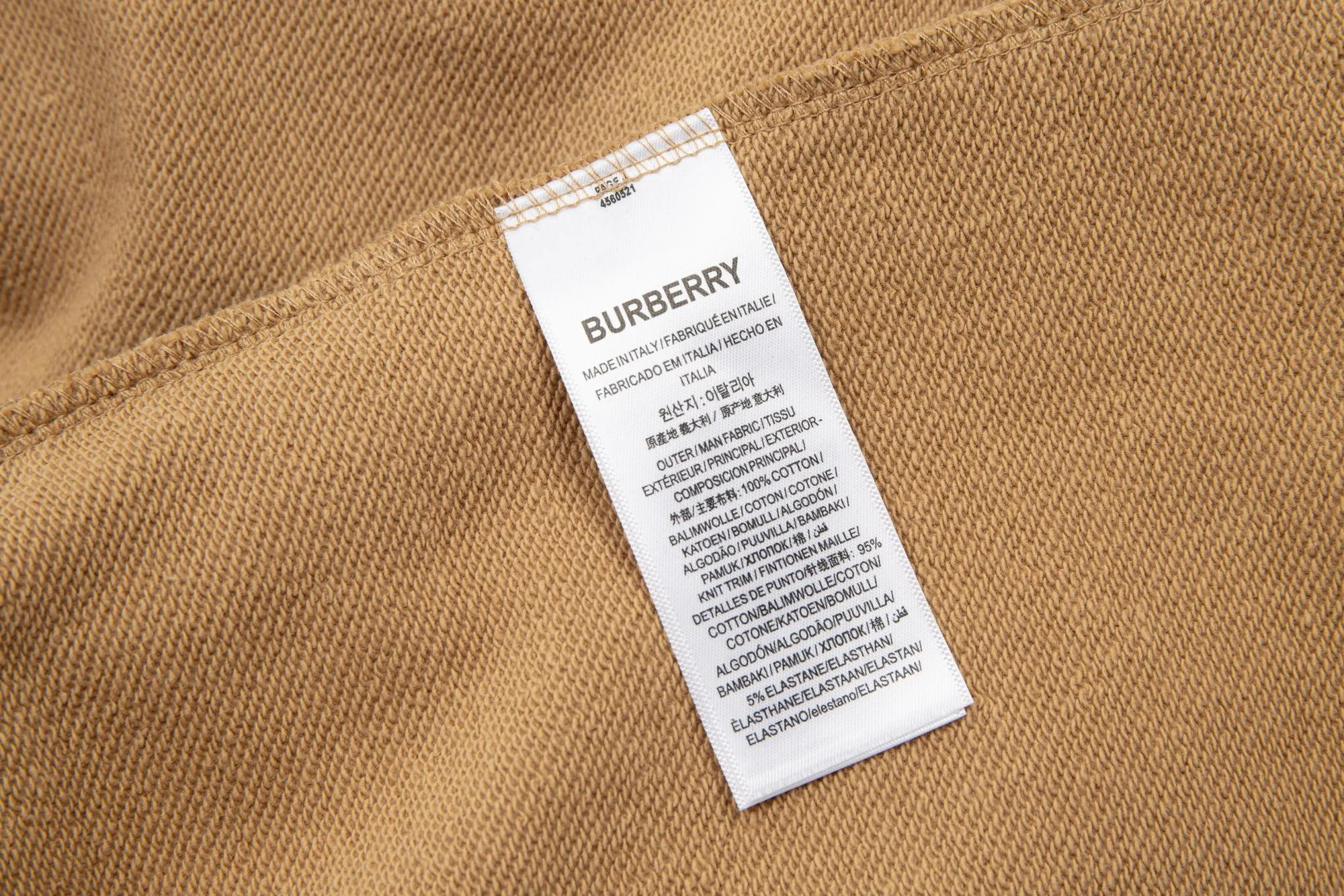 【BURBERRY  公式旗艦店】バーバリー  ショートパンツ  ご好評に付き再入荷！