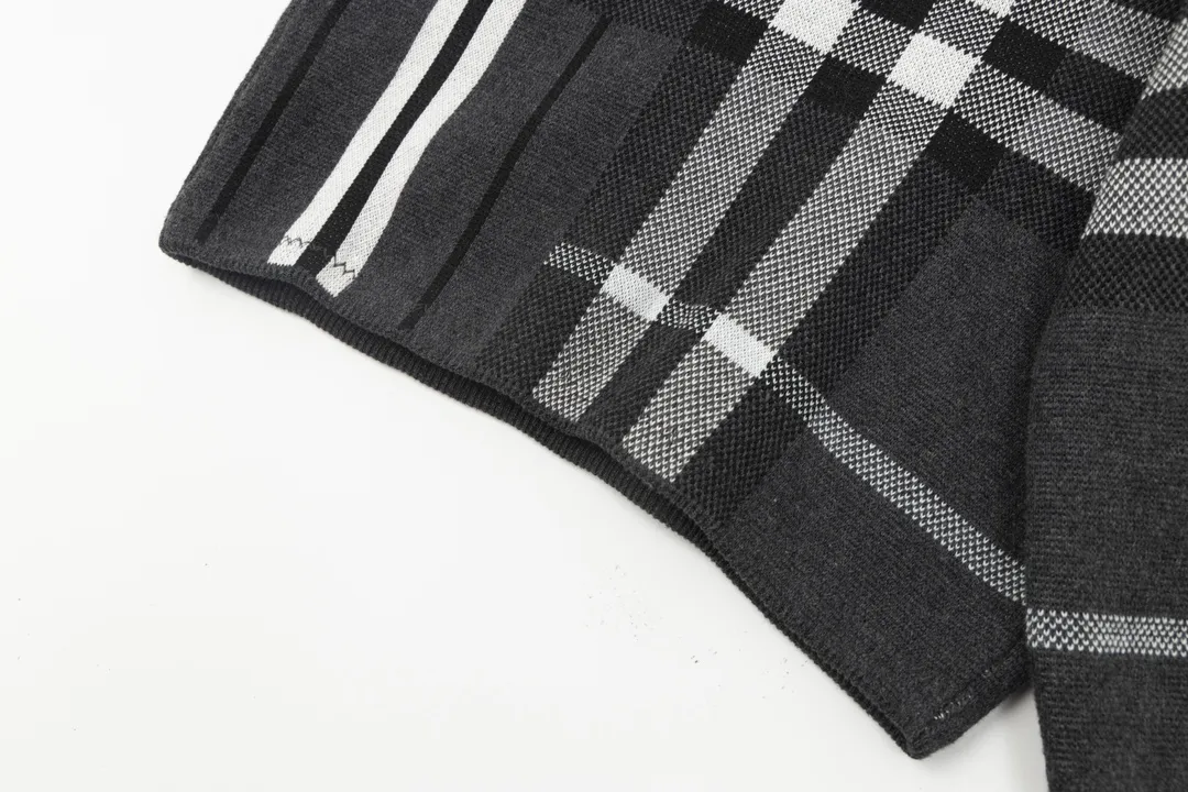【BURBERRY  公式旗艦店】バーバリー  ショートパンツ  ご好評に付き再入荷！