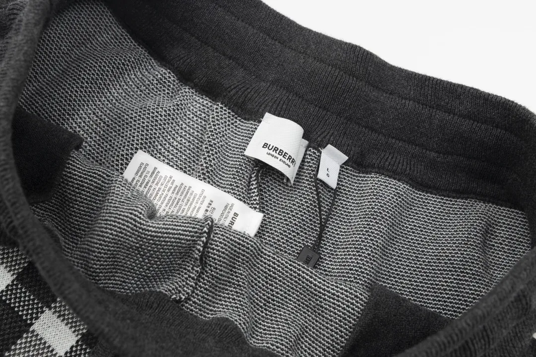 【BURBERRY  公式旗艦店】バーバリー  ショートパンツ  ご好評に付き再入荷！