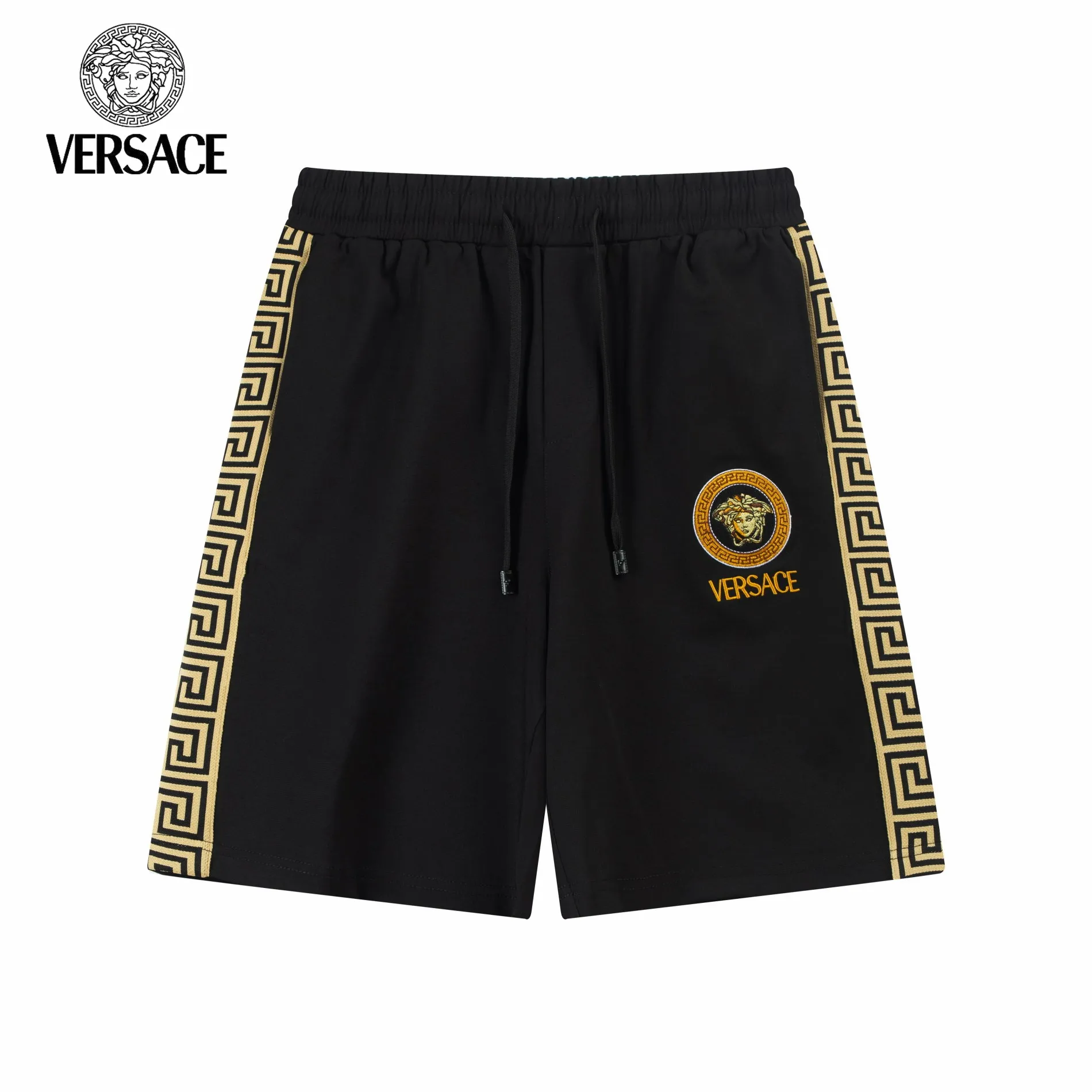 【VERSACE  公式旗艦店】ヴェルサーチ  ショートパンツ  ご好評に付き再入荷！