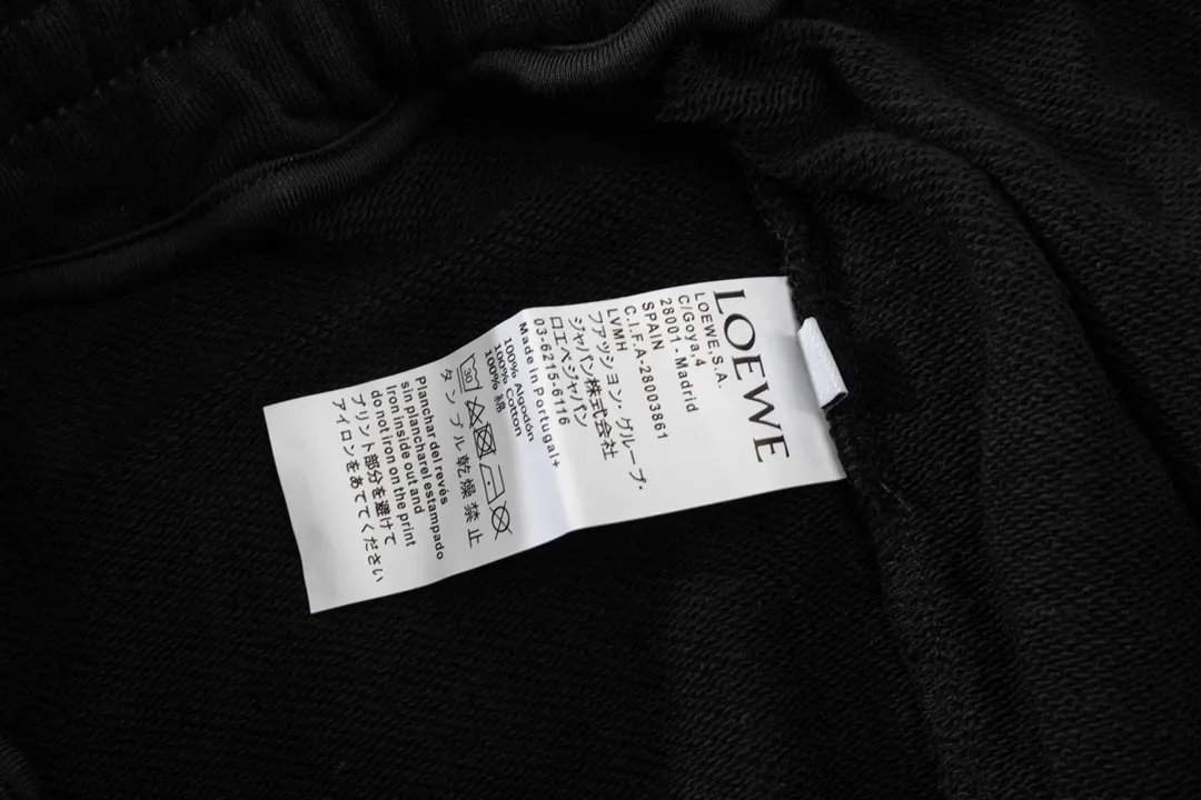 【LOEWE 公式旗艦店】ロエベ   ショートパンツご好評に付き再入荷！