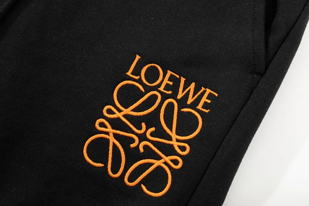 【LOEWE 公式旗艦店】ロエベ   ショートパンツご好評に付き再入荷！