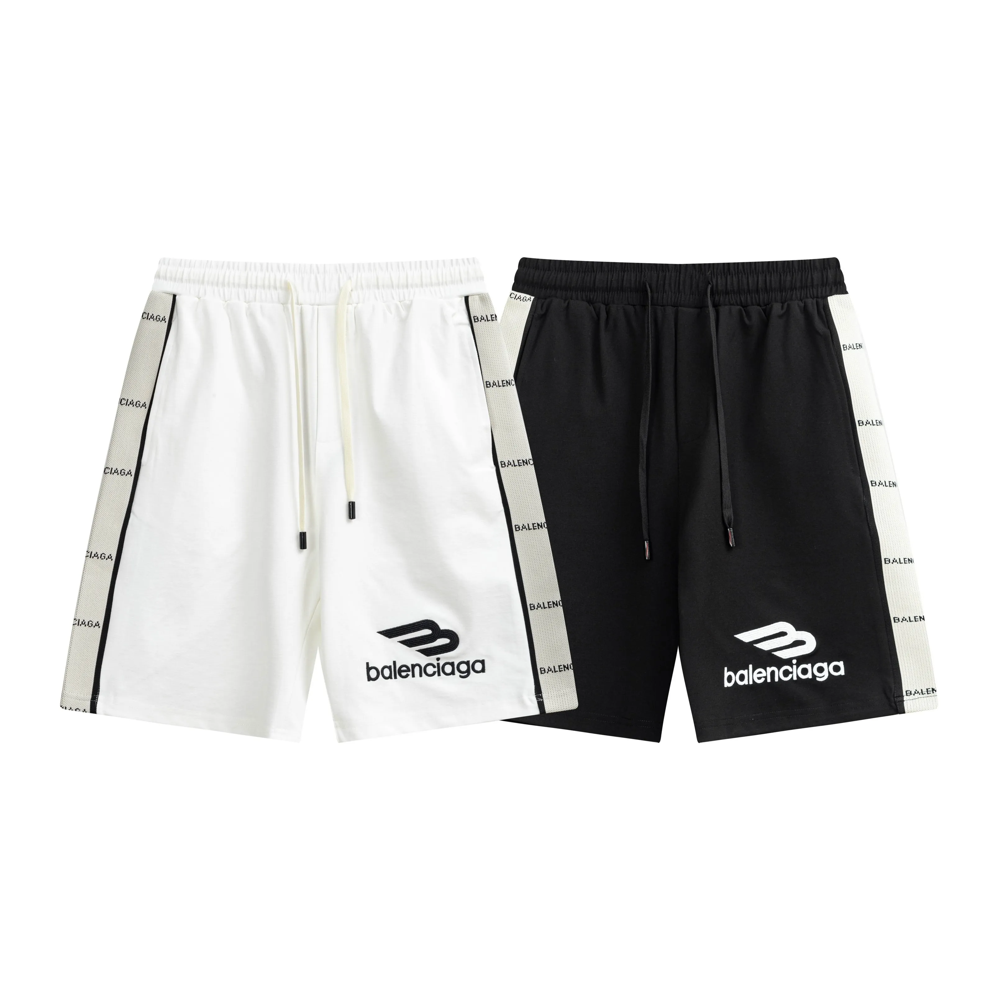 【BALENCIAGA  公式旗艦店】バレンシアガ  ショートパンツご好評に付き再入荷！250227