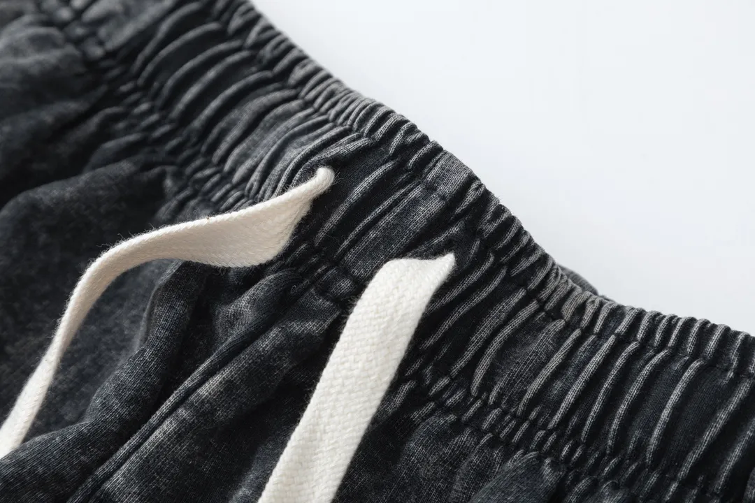 【BALENCIAGA  公式旗艦店】バレンシアガ  ショートパンツご好評に付き再入荷！250227
