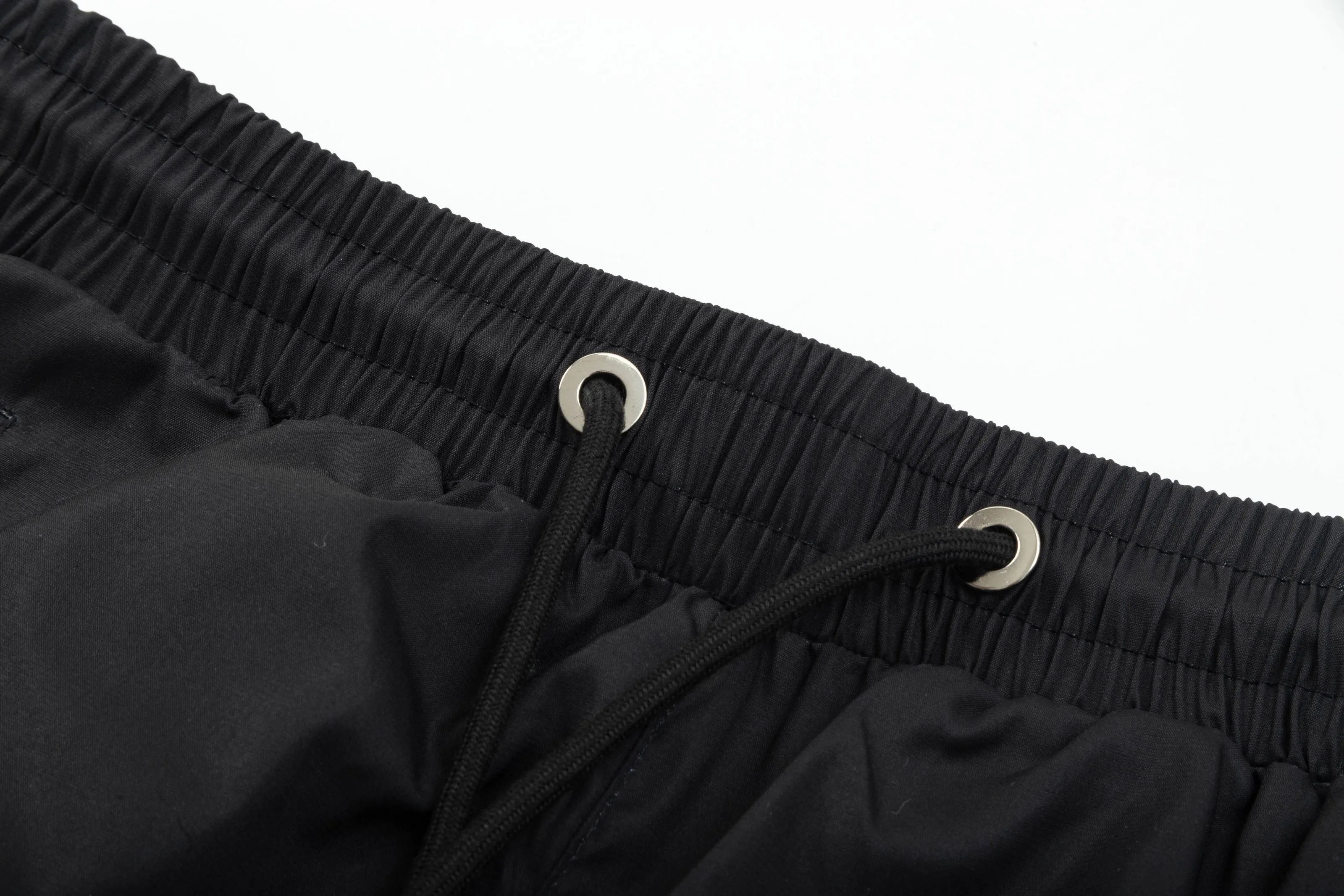【BALENCIAGA  公式旗艦店】バレンシアガ   ショートパンツご好評に付き再入荷！250227