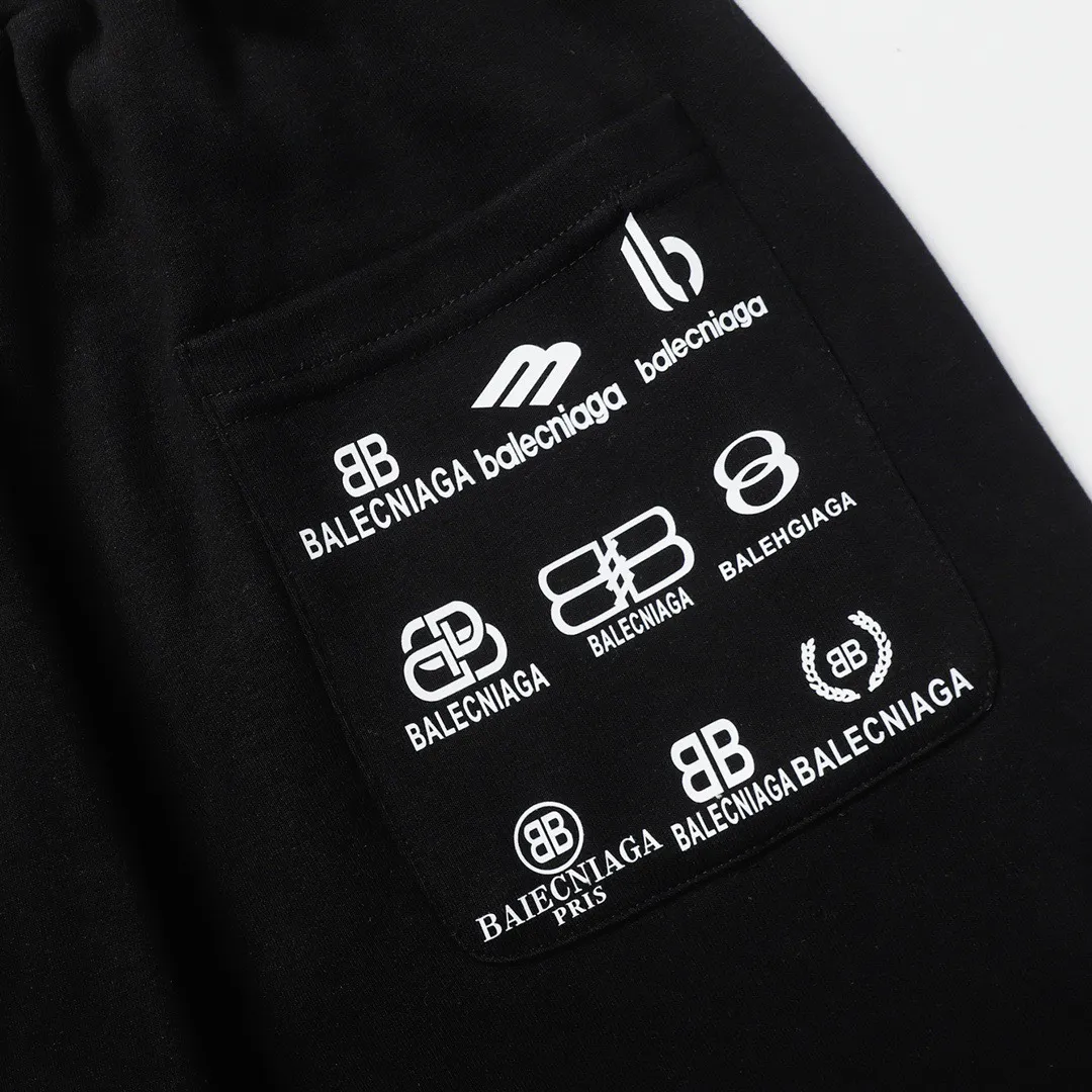 【BALENCIAGA  公式旗艦店】バレンシアガ  ショートパンツご好評に付き再入荷 240717