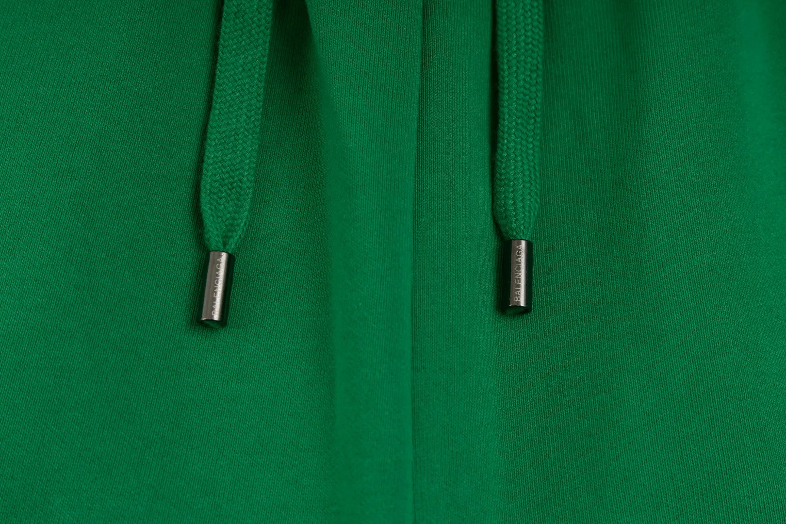 【BALENCIAGA  公式旗艦店】バレンシアガ   ショートパンツ  ご好評に付き再入荷！
