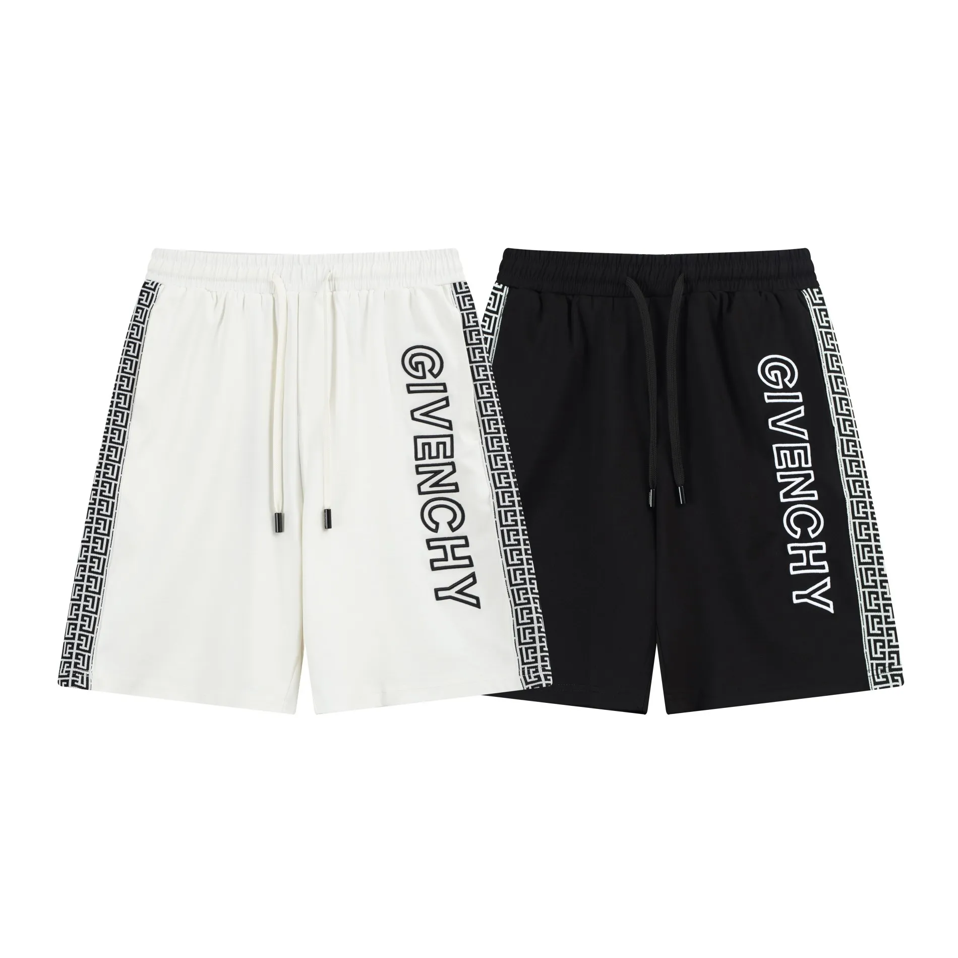 【GIVENCHY  公式旗艦店】ジバンシー ショートパンツご好評に付き再入荷 240803