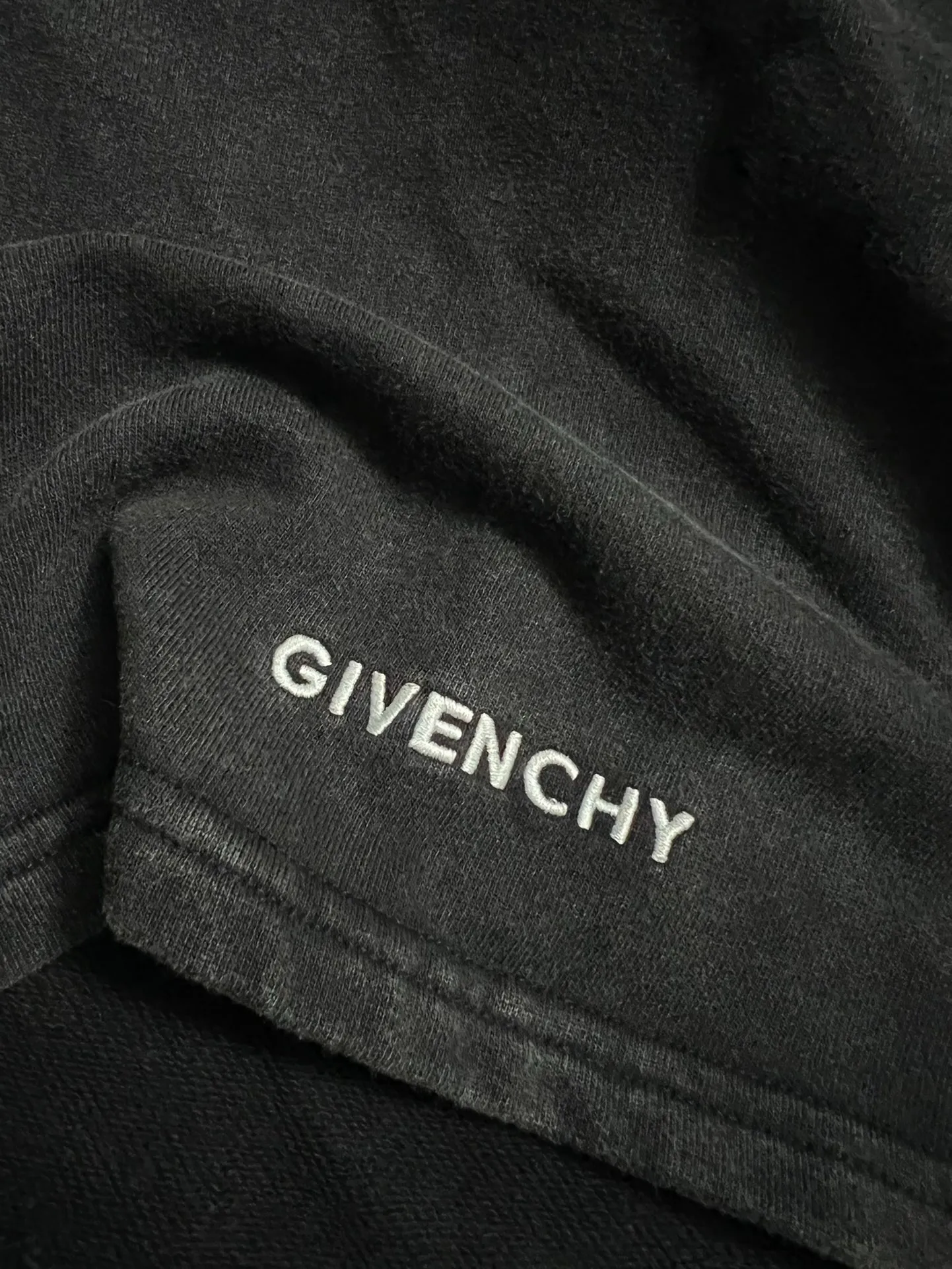 【GIVENCHY   公式旗艦店】ジバンシー    ショートパンツ  ご好評に付き再入荷！