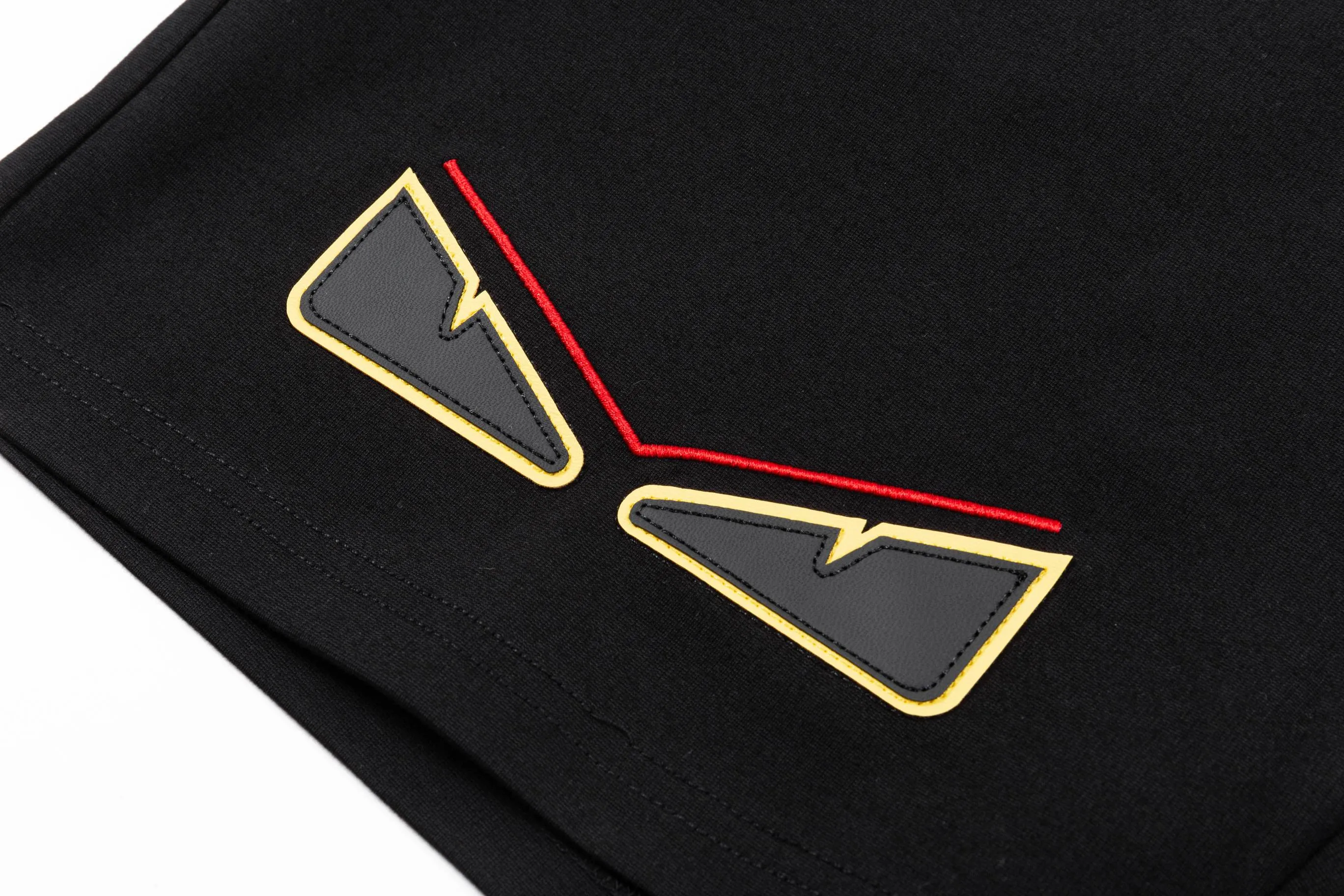 【FENDI  公式旗艦店】フェンディ  ショートパンツご好評に付き再入荷！250226