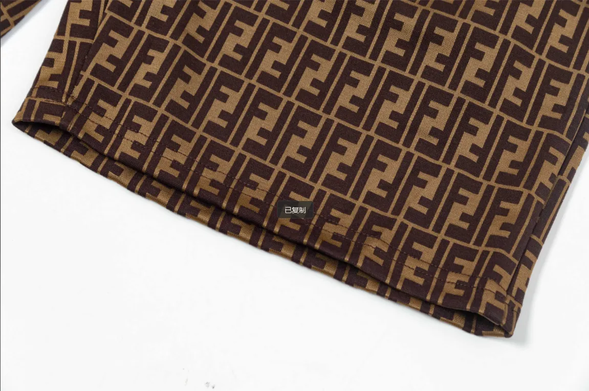 【FENDI   公式旗艦店】フェンディ  ショートパンツご好評に付き再入荷！250226