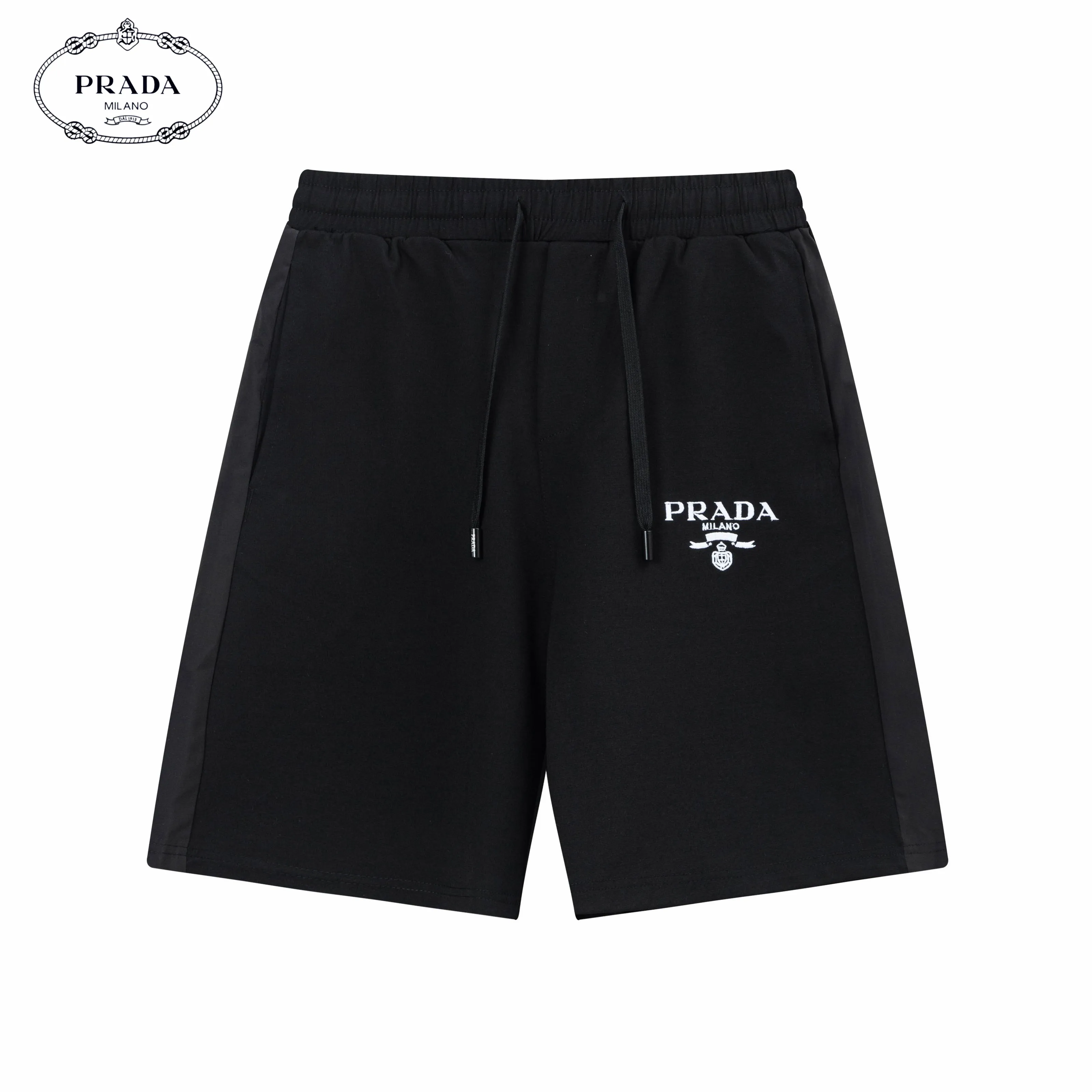【PRADA  公式旗艦店】プラダ ショートパンツご好評に付き再入荷！250227