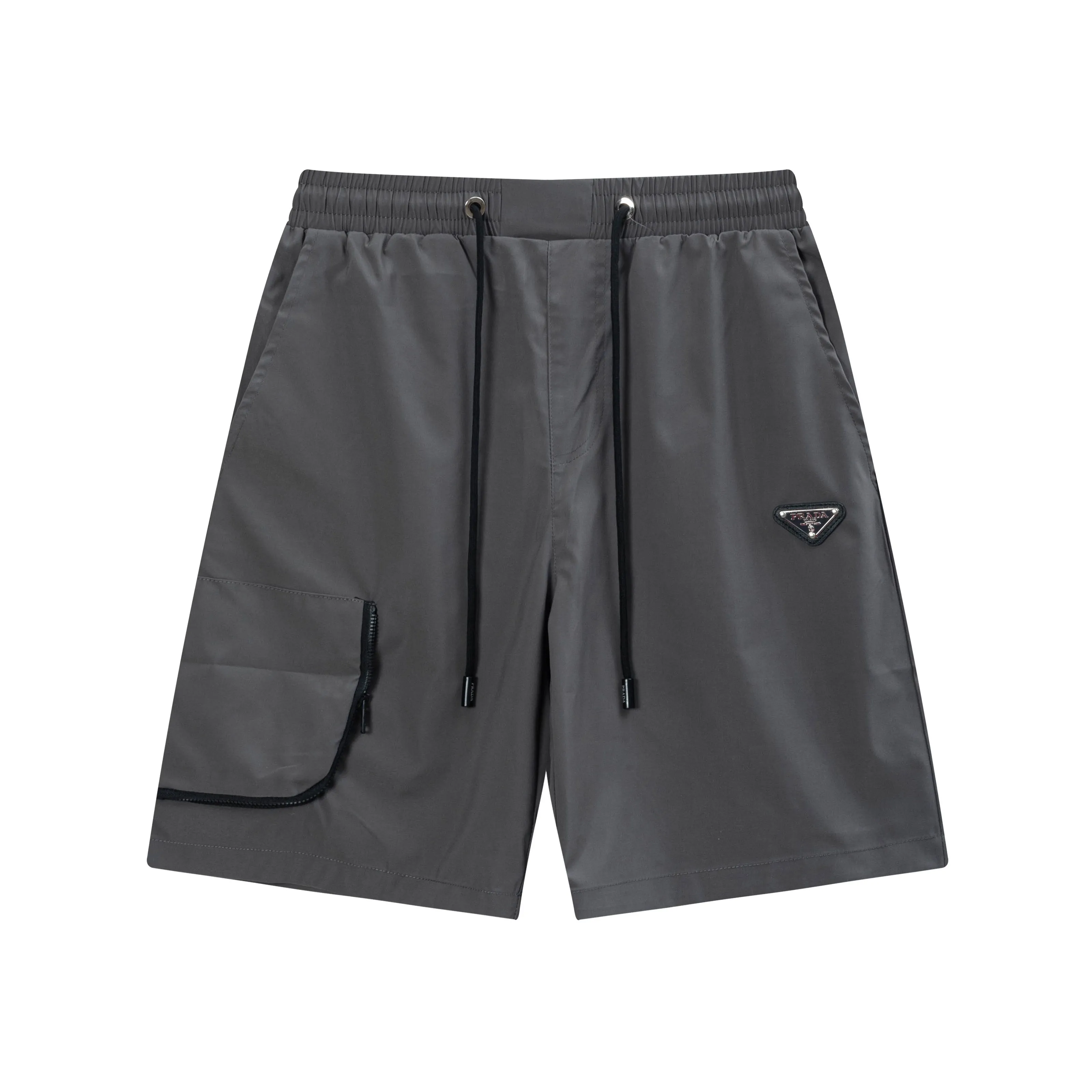 【PRADA  公式旗艦店】プラダ ショートパンツご好評に付き再入荷！250227