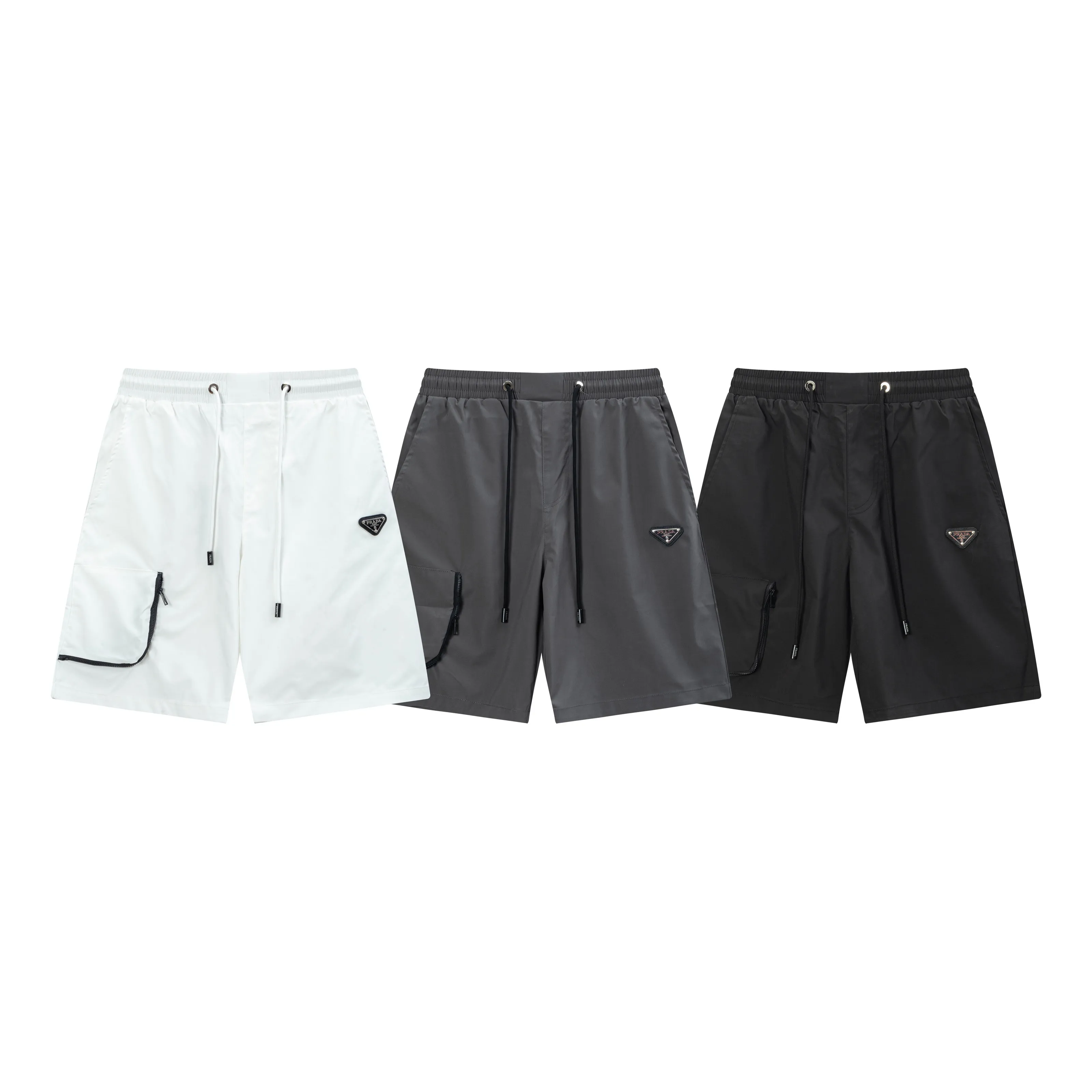 【PRADA  公式旗艦店】プラダ ショートパンツご好評に付き再入荷！250227