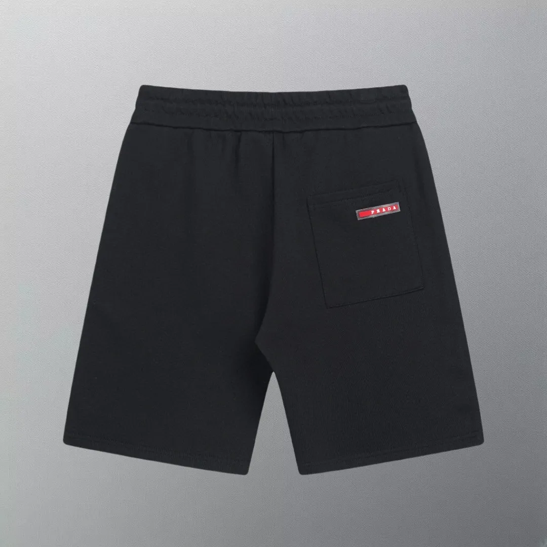 【PRADA  公式旗艦店】プラダ  ショートパンツご好評に付き再入荷！250227