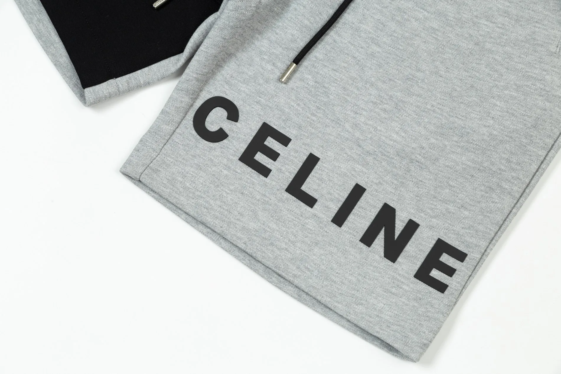 【CELINE  公式旗艦店】セリーヌ  ショートパンツ  ご好評に付き再入荷！