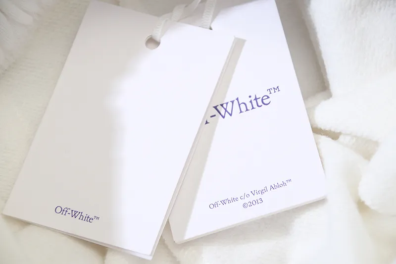 【OFF-WHITE 公式旗艦店】オフホワイト   ショートパンツ  ご好評に付き再入荷！24629