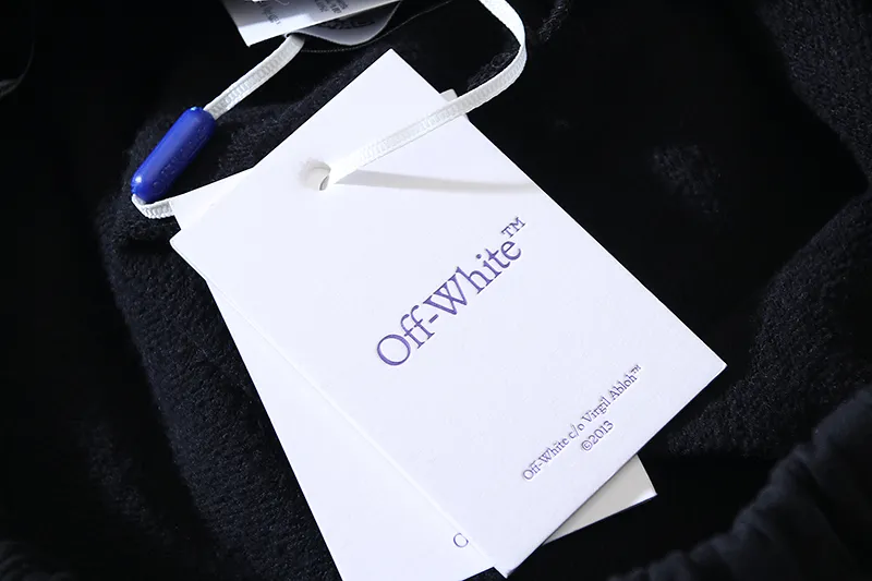 【OFF-WHITE 公式旗艦店】オフホワイト   ショートパンツ  ご好評に付き再入荷！24629